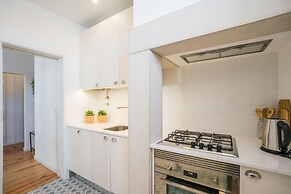 Chiado & Design Apartment