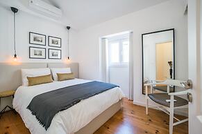 Chiado & Design Apartment