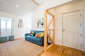 Chiado & Design Apartment