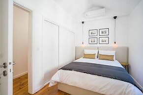 Chiado & Design Apartment