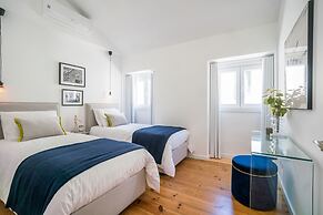 Chiado & Design Apartment