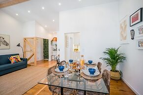 Chiado & Design Apartment