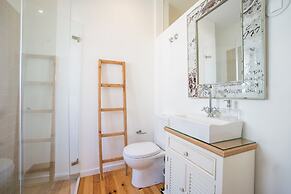 Chiado & Design Apartment