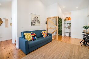 Chiado & Design Apartment