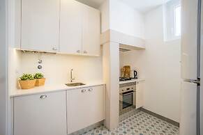 Chiado & Design Apartment