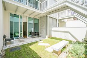 Courtyard & Elegance Apartment