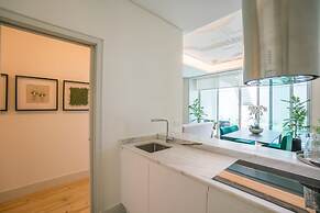 Courtyard & Elegance Apartment