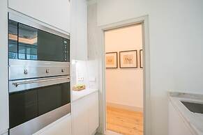 Courtyard & Elegance Apartment