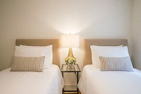 Courtyard & Elegance Apartment