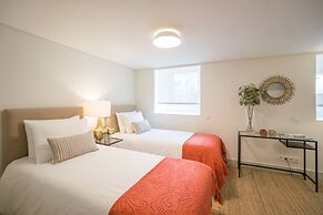 Courtyard & Elegance Apartment