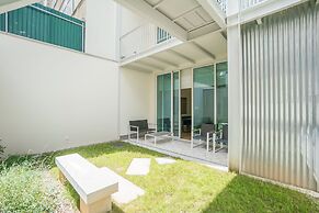 Courtyard & Elegance Apartment