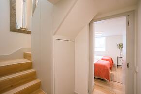 Courtyard & Elegance Apartment