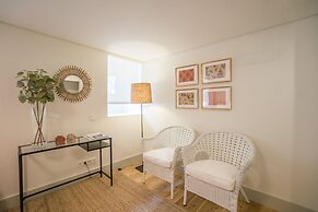 Courtyard & Elegance Apartment