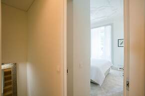 Courtyard & Elegance Apartment