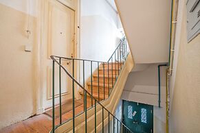 Principe Real Charming and Modern Apartment