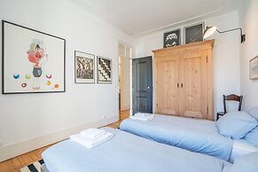 An Ecletic Apartment in Lisbon