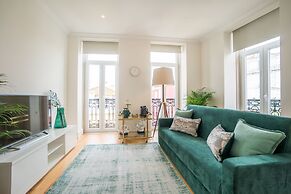 Principe Real Lightful Apartment