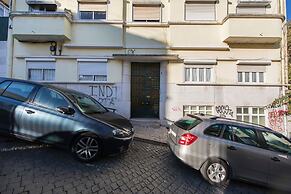 Spacious Graça River View Apartment