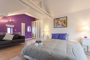 Casa Cara Duplex by All In Lisbon