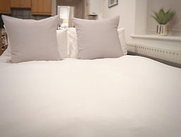 Charming  Oxford Apartments