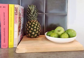 Charming  Oxford Apartments