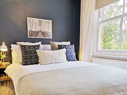 Charming  Oxford Apartments