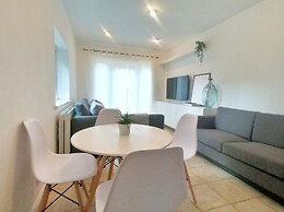 Charming  Oxford Apartments