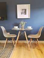 Charming  Oxford Apartments