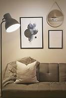 Central Spacious & Stylish Apartment