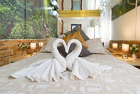 The Mirrors Studio CityCenter