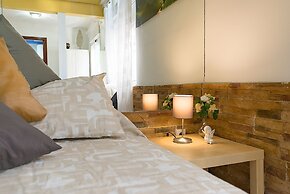 The Mirrors Studio CityCenter