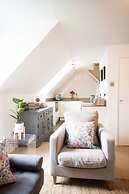 Luxurious & Modern Home