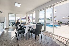 Apartments Olujic