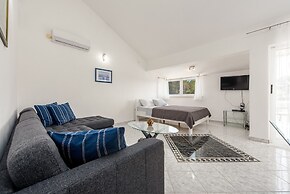 Apartments Pavlak