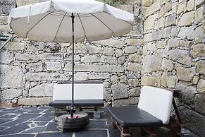 Casa da Casada - Espigueiro da Casada