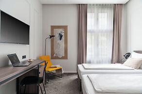 Manda Heritage Hotel