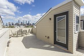 Philly's Finest - Roof Deck, Pool Table and More