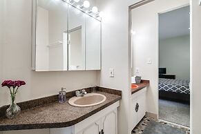 4 BD 2.5 Baths! Steps Away From Liberty Bell!