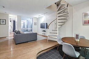 4 BD 2.5 Baths! Steps Away From Liberty Bell!