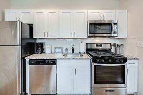 Great Location-steps to Rittenhouse 2 BED 1 Bath