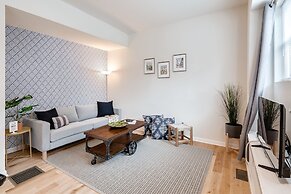 Great Location-steps to Rittenhouse 2 BED 1 Bath