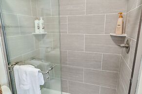 Great Location-steps to Rittenhouse 2 BED 1 Bath