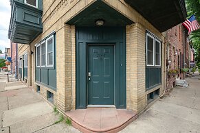 Great Location-steps to Rittenhouse 2 BED 1 Bath