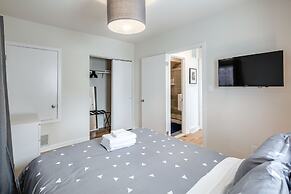 Great Location-steps to Rittenhouse 2 BED 1 Bath