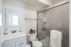 Great Location-steps to Rittenhouse 2 BED 1 Bath