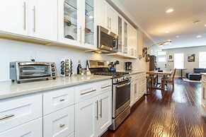 Home Away From Home - Grad Hospital Gem With Patio