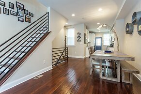 Home Away From Home - Grad Hospital Gem With Patio