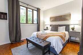 Loft in Historic Area - Liberty Bell/society Hall