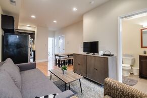 Modern 2 BED Bath Near Center City&university City
