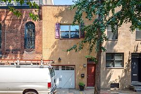 GEM Location+cozy Studio 1bd, Bath&kitchen!